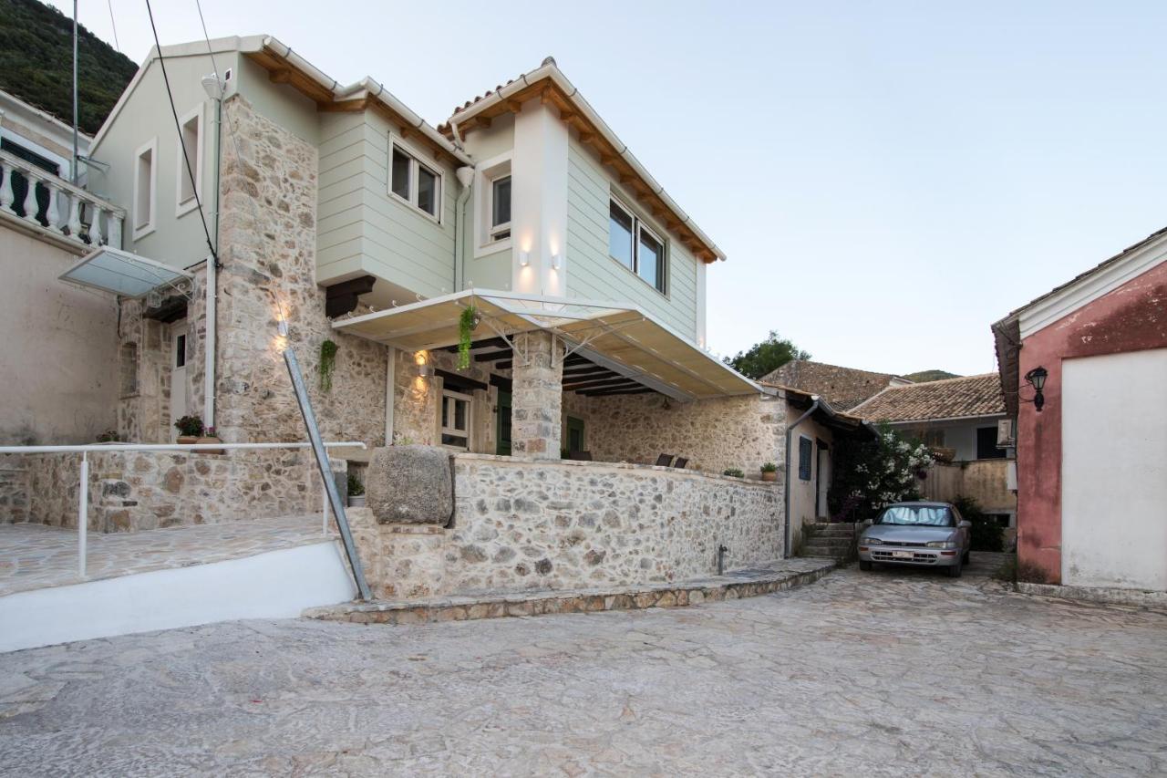 Villa Nikolas Est 1773 Áno Korakiána Exterior foto